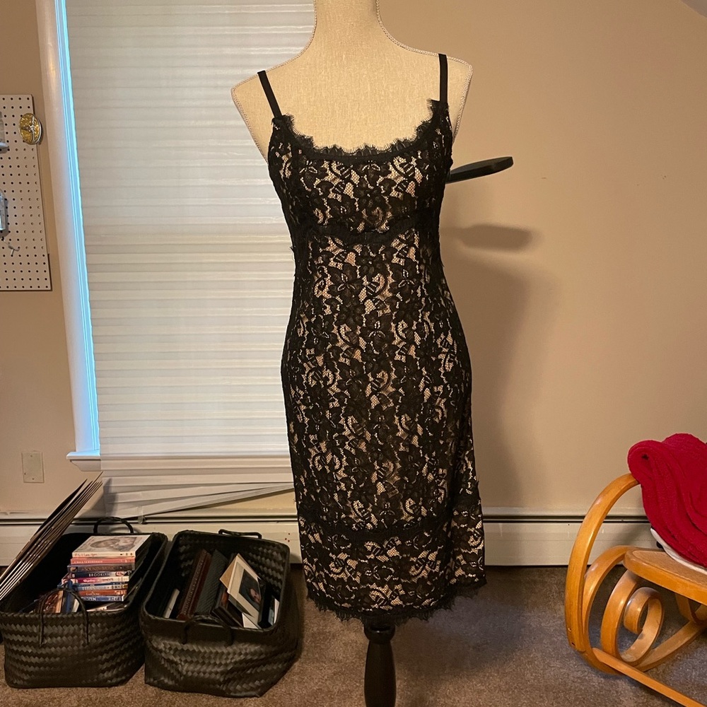 NWT Diane VonFurstenberg black lace dress with tan underlay